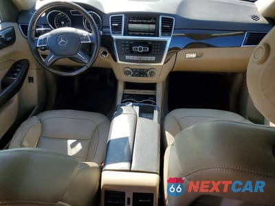 Zdjęcie 8 z 12 samochodu: 2013 MERCEDES-BENZ ML 350 4MATIC VIN:4JGDA5HB6DA117174 - miniatura