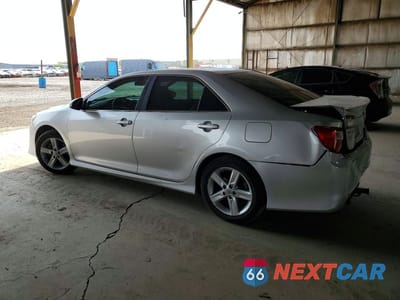 Drugie zdjęcie samochodu z przodu: 2013 TOYOTA CAMRY LE AUTOMATIC VIN:4T1BF1FK6DU265862 - miniatura
