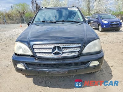 Piąte zdjęcie samochodu w środku: 2004 MERCEDES-BENZ ML 350 VIN:4JGAB57E44A492315 - miniatura
