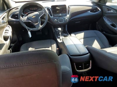 Zdjęcie 8 z 13 samochodu: 2022 CHEVROLET MALIBU LT VIN:1G1ZD5ST2NF136563 - miniatura