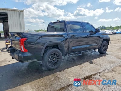 Trzecie zdjęcie samochodu z tyłu: 2026 TOYOTA TUNDRA LIMITED HV VIN:5TFWC5DB4TX115965 - miniatura