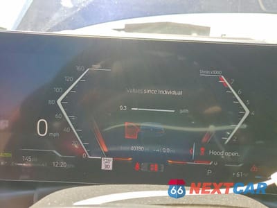 Zdjęcie 9 z 12 samochodu: 2023 BMW 330I VIN:3MW69FF0XP8C83871 - miniatura