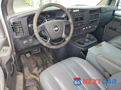 Zdjęcie 8 z 12 samochodu: 2013 CHEVROLET EXPRESS G2500 UTILITY / SERVICE VAN VIN:1GCWGFCA3D1903305 - miniatura