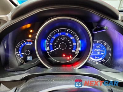 Zdjęcie 9 z 13 samochodu: 2016 HONDA FIT EX VIN:JHMGK5H74GS007666 - miniatura