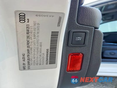Zdjęcie 12 z 12 samochodu: 2017 AUDI A4 PREMIUM VIN:WAUDNAF4XHN046045 - miniatura