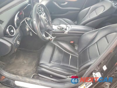 Zdjęcie 7 z 12 samochodu: 2016 MERCEDES-BENZ C 300 4MATIC VIN:55SWF4KB1GU111455 - miniatura