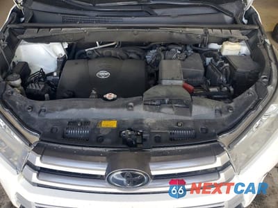 Zdjęcie 12 z 13 samochodu: 2018 TOYOTA HIGHLANDER XLE VIN:5TDJZRFH2JS541951 - miniatura