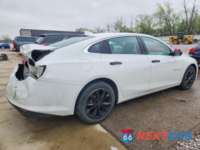 Trzecie zdjęcie samochodu z tyłu: 2020 CHEVROLET MALIBU LT VIN:1G1ZD5ST5LF004975 - miniatura