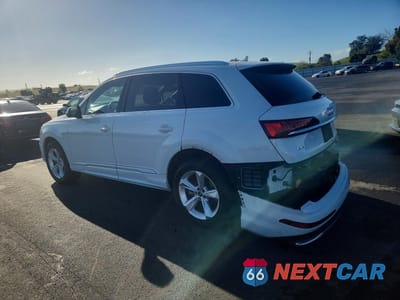 Drugie zdjęcie samochodu z przodu: 2023 AUDI Q7 PREMIUM PLUS VIN:WA1LCBF79PD018742 - miniatura