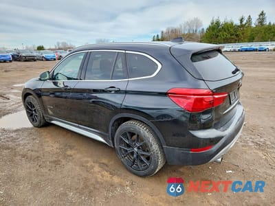 Drugie zdjęcie samochodu z przodu: 2017 BMW X1 XDRIVE28I VIN:WBXHT3C32H5F69762 - miniatura