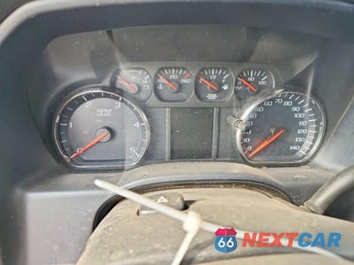 Zdjęcie 9 z 12 samochodu: 2018 CHEVROLET SILVERADO K3500 VIN:1GC4KYCY5JF167867 - miniatura