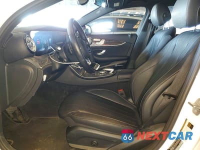 Zdjęcie 7 z 12 samochodu: 2018 MERCEDES-BENZ E 300 VIN:WDDZF4JB0JA309563 - miniatura