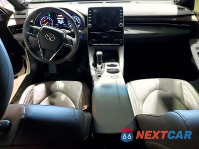 Zdjęcie 8 z 12 samochodu: 2022 TOYOTA AVALON LIMITED VIN:4T1DZ1FB3NU081965 - miniatura
