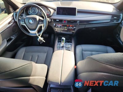 Zdjęcie 8 z 14 samochodu: 2017 BMW X5 XDRIVE35I VIN:5UXKR0C3XH0V69565 - miniatura