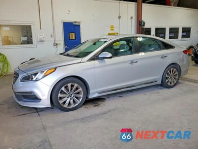2016 HYUNDAI SONATA SPORT 5NPE34AF2GH421707 - główne zdjęcie licytacji z USA - miniatura