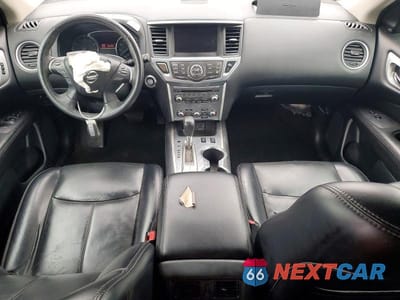 Zdjęcie 8 z 14 samochodu: 2019 NISSAN PATHFINDER SL VIN:5N1DR2MN9KC605687 - miniatura