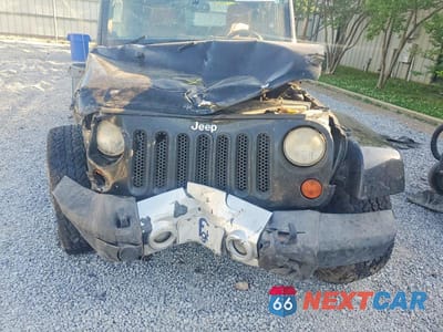 Zdjęcie 11 z 13 samochodu: 2013 JEEP WRANGLER UNLIMITED SAHARA VIN:1C4HJWEGXDL588521 - miniatura