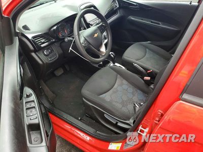 Zdjęcie 8 z 12 samochodu: 2018 CHEVROLET SPARK 1LT VIN:KL8CD6SA7JC476331 - miniatura