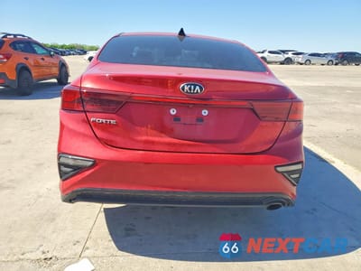 Zdjęcie 6 z 12 samochodu: 2021 KIA FORTE LXS VIN:3KPF24AD6ME387681 - miniatura