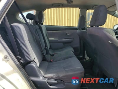 Zdjęcie 10 z 12 samochodu: 2014 TOYOTA PRIUS V TWO VIN:JTDZN3EU7E3362127 - miniatura