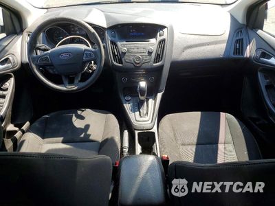 Zdjęcie 8 z 12 samochodu: 2016 FORD FOCUS SE VIN:1FADP3F23GL331600 - miniatura