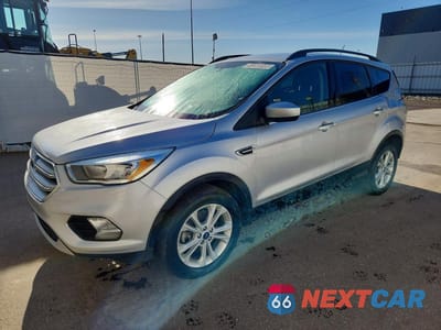 2018 FORD ESCAPE SE 1FMCU9GD7JUB32550 - główne zdjęcie licytacji z USA - miniatura