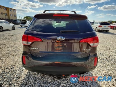 Zdjęcie 6 z 13 samochodu: 2015 KIA SORENTO EX VIN:5XYKU4A78FG586658 - miniatura