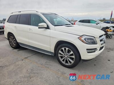 Czwarte zdjęcie samochodu z boku: 2014 MERCEDES-BENZ GL 450 4MATIC VIN:4JGDF7CE1EA386747 - miniatura