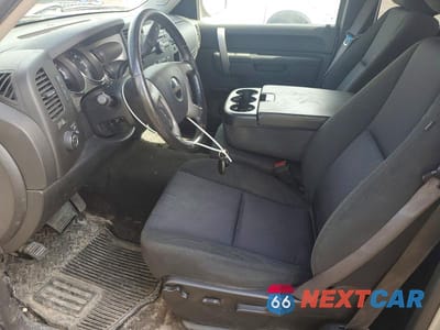 Zdjęcie 7 z 11 samochodu: 2011 GMC SIERRA K1500 SLE VIN:1GTR2VE34BZ327498 - miniatura