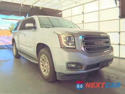2017 GMC YUKON XL K1500 SLT 1GKS2GKC2HR152893 - główne zdjęcie licytacji z USA - miniatura