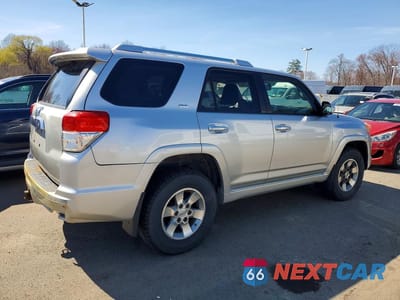 Trzecie zdjęcie samochodu z tyłu: 2013 TOYOTA 4RUNNER SR5 VIN:JTEBU5JR9D5144545 - miniatura