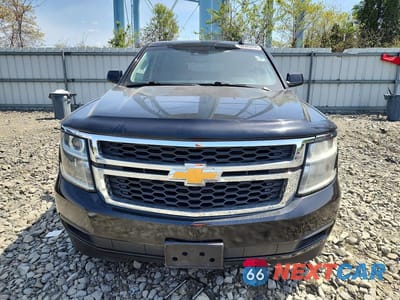 Piąte zdjęcie samochodu w środku: 2020 CHEVROLET SUBURBAN K1500 LT VIN:1GNSKHKC0LR156197 - miniatura