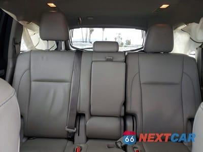 Zdjęcie 10 z 14 samochodu: 2018 TOYOTA HIGHLANDER HYBRID XLE VIN:5TDJGRFH7JS042293 - miniatura