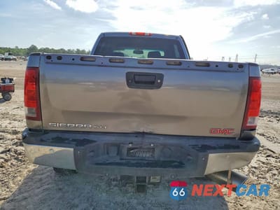 Zdjęcie 6 z 12 samochodu: 2012 GMC SIERRA K2500 SLT VIN:1GT121C86CF199594 - miniatura