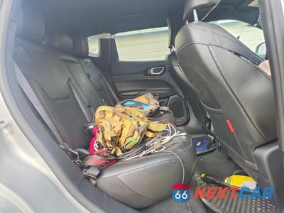 Zdjęcie 11 z 13 samochodu: 2025 JEEP COMPASS TRAILHAWK VIN:3C4NJDDN5ST543589 - miniatura