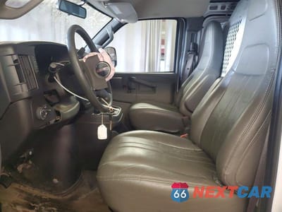 Zdjęcie 7 z 14 samochodu: 2023 GMC SAVANA G25 - DELIVERY VAN VIN:1GTW7BFP4P1134570 - miniatura