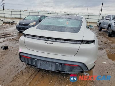 Zdjęcie 6 z 12 samochodu: 2023 PORSCHE TAYCAN VIN:WP0AA2Y19PSA15446 - miniatura