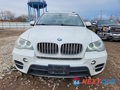 Piąte zdjęcie samochodu w środku: 2012 BMW X5 XDRIVE35D VIN:5UXZW0C56C0B88025 - miniatura