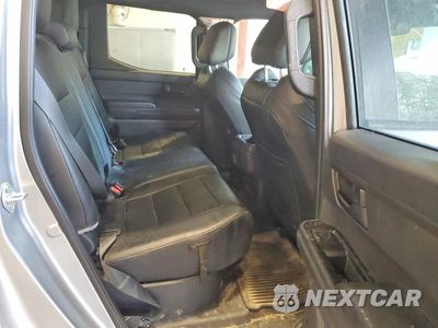 Zdjęcie 10 z 12 samochodu: 2025 TOYOTA TACOMA SR5 VIN:3TMLB5JN7SM149987 - miniatura