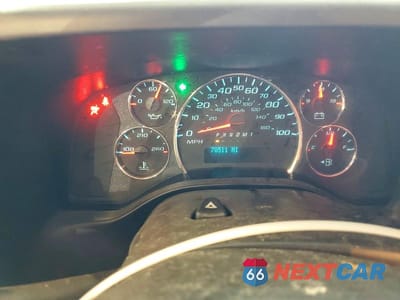 Zdjęcie 9 z 13 samochodu: 2023 CHEV EXPRESS G2500 VIN:1GCWGAFP0P1232201 - miniatura