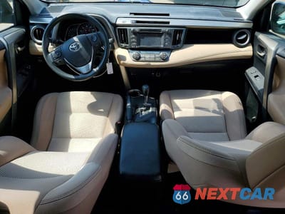 Zdjęcie 8 z 14 samochodu: 2014 TOYOTA RAV4 XLE VIN:2T3RFREV4EW199569 - miniatura