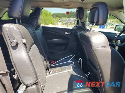 Zdjęcie 11 z 13 samochodu: 2019 DODGE JOURNEY CROSSROAD VIN:3C4PDCGG9KT680347 - miniatura