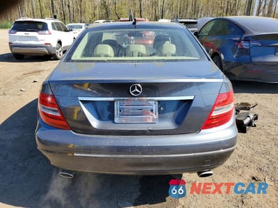 Zdjęcie 6 z 13 samochodu: 2014 MERCEDES-BENZ C 300 4MATIC VIN:WDDGF8AB6EG239875 - miniatura
