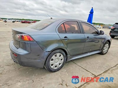 Trzecie zdjęcie samochodu z tyłu: 2011 MITSUBISHI LANCER ES VIN:JA32U2FU8BU023068 - miniatura