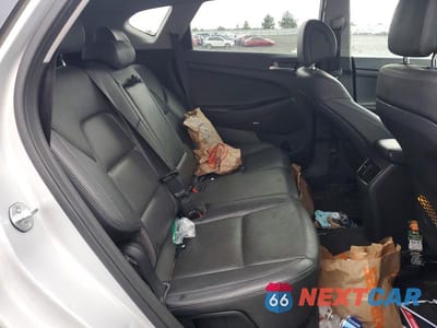 Zdjęcie 11 z 12 samochodu: 2018 HYUNDAI TUCSON SEL PLUS VIN:KM8J3CA40JU616897 - miniatura