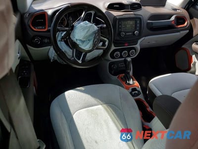 Zdjęcie 8 z 12 samochodu: 2015 JEEP RENEGADE LATITUDE VIN:ZACCJBBT2FPB25209 - miniatura