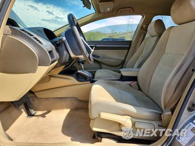 Zdjęcie 7 z 12 samochodu: 2007 HONDA CIVIC HYBRID VIN:JHMFA36237S006003 - miniatura