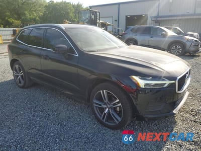 Czwarte zdjęcie samochodu z boku: 2019 VOLVO XC60 T5 MOMENTUM VIN:LYV102DK7KB205378 - miniatura