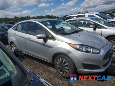Czwarte zdjęcie samochodu z boku: 2014 FORD FIESTA SE VIN:3FADP4BJ5EM171962 - miniatura