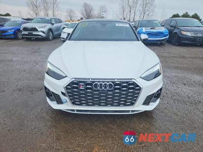 Piąte zdjęcie samochodu w środku: 2023 AUDI S5 PREMIUM VIN:WAUN4AF54PA039193 - miniatura